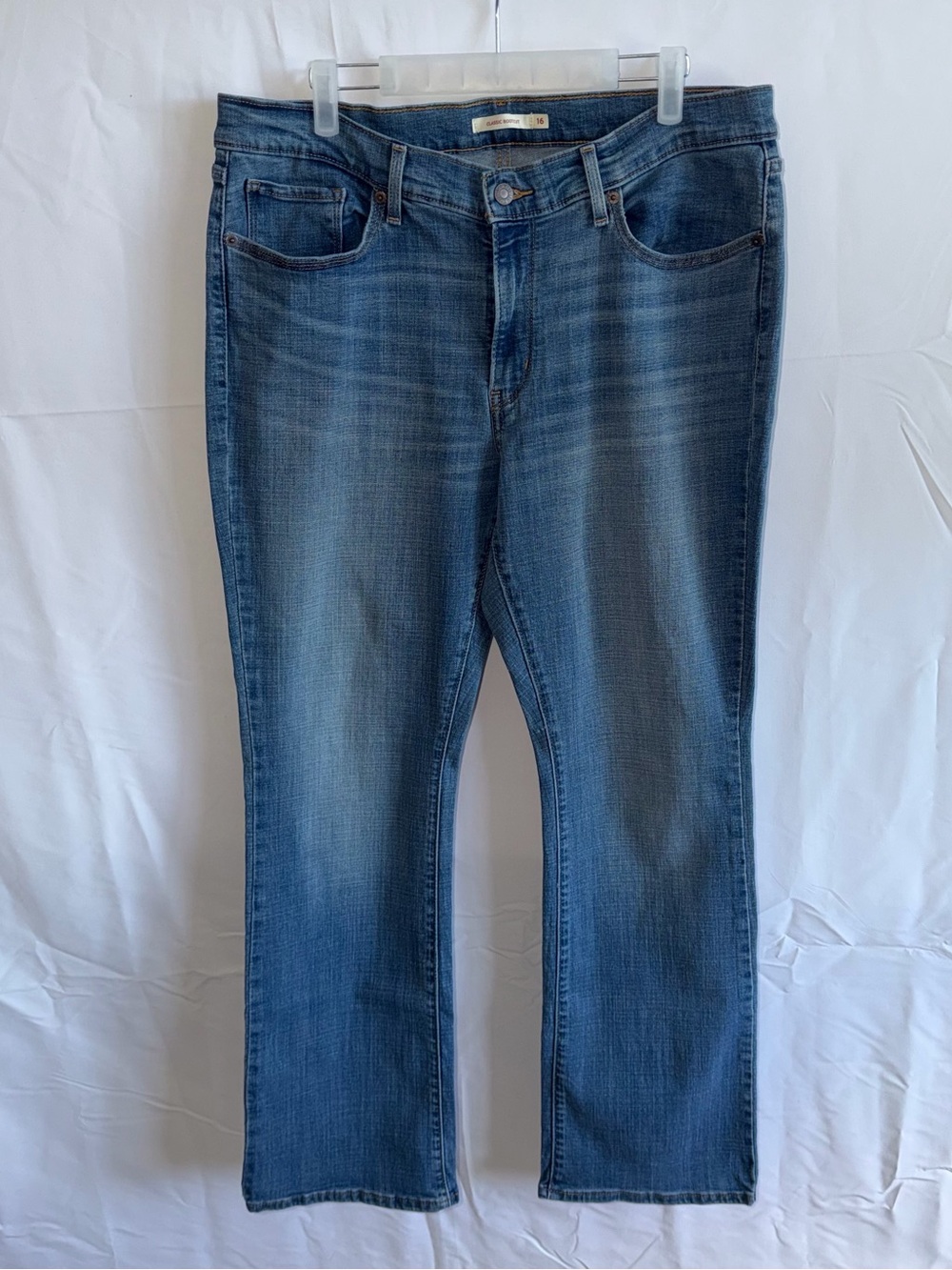 Classic Women’s Blue Jeans